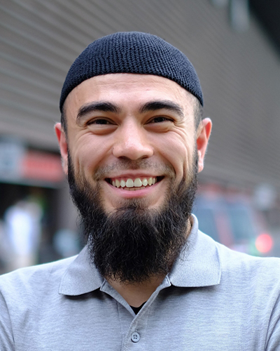 外国人奨学生の顔写真