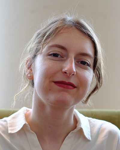 外国人奨学生の顔写真