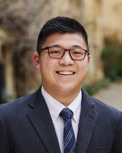 日本人奨学生の顔写真