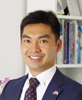 日本人奨学生の顔写真