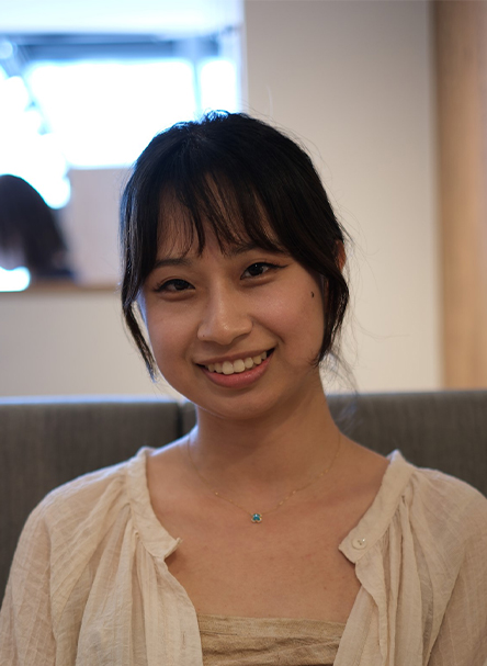 外国人奨学生の顔写真