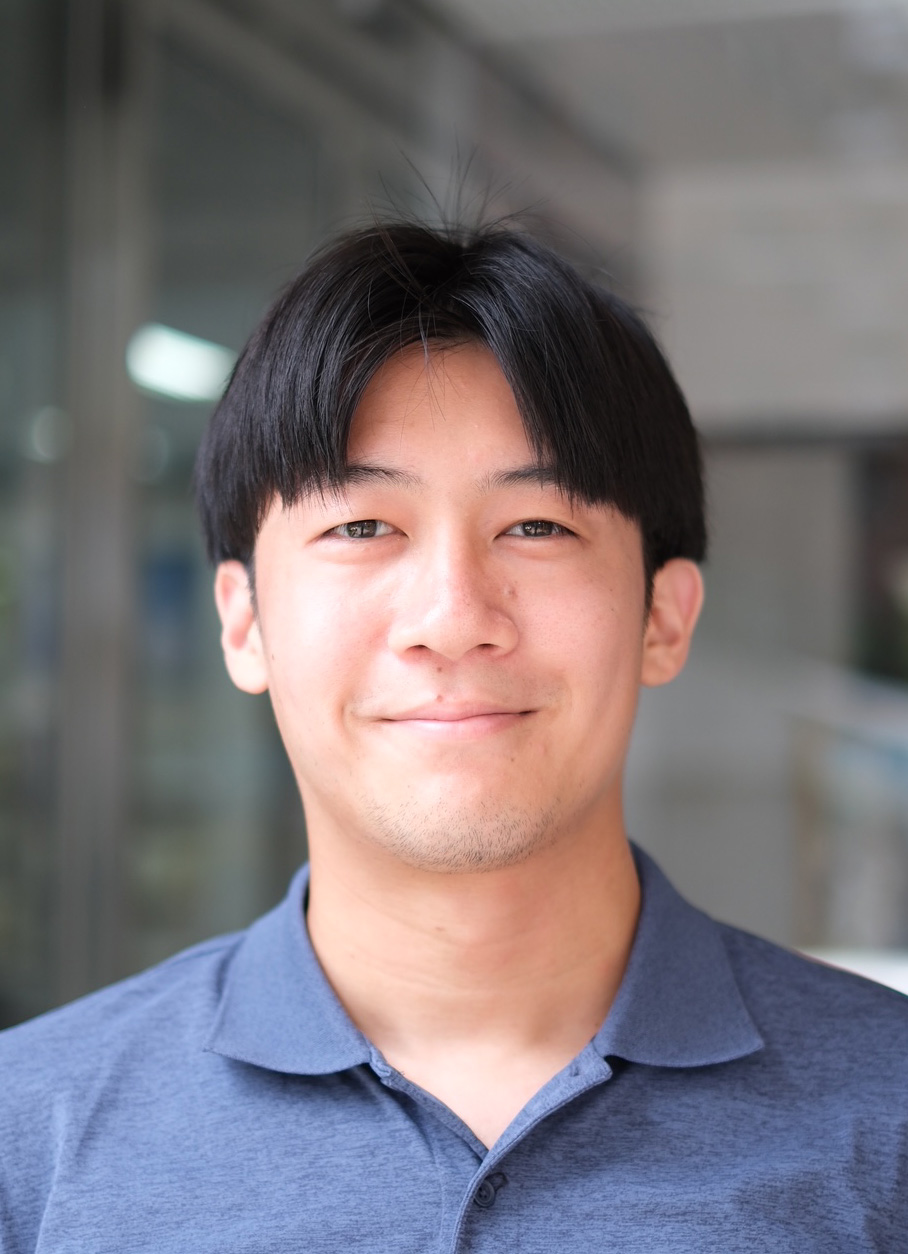 日本人奨学生の顔写真