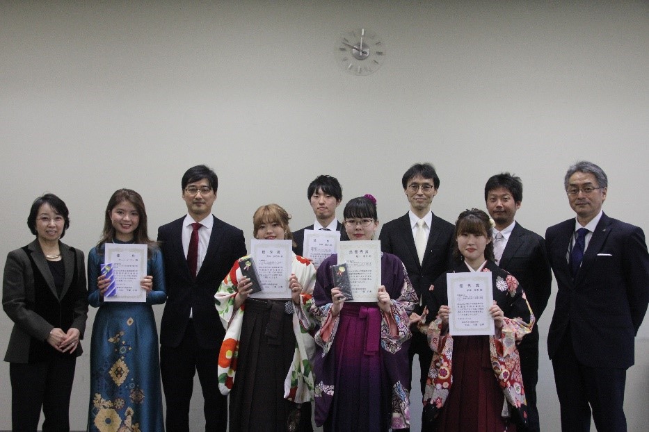 2023年2月 ゼミの代表として卒論コンテストに参加、佳作に入賞